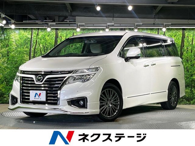 エルグランド2.5 250ハイウェイスターS ホワイトレザー アーバンクロム