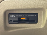 【ETC】高速道路の料金所をストレスなく通過!話題のスポットやサービスエリアに多い「スマートIC」利用時は必須のアイテムです。当店でセットアップを実施、ご納車当日からすぐにご利用いただけます!