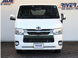 【車屋】として、長く車業界に従事した経験豊富なスタッフが在籍しております。