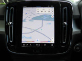 Google Mapを搭載しているため、運転中の目線を外さずに音声だけで目的地設定を行うことが可能です。