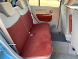 エンジンルームも綺麗に洗浄してから納車致します。普段あまり見ることが無い箇所だからこそ綺麗だと感動しますよね(*´▽`*)