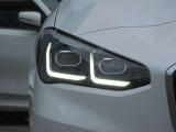 LEDヘッドライトで視界も良好です。見た目も恰好良いです。