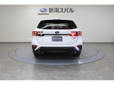リヤフォグランプ装備。悪天候など視界の悪い時に点灯することで後続車両に自車の存在をアピール。追突事故のリスクを減らします(視界の良い時の点灯はお控えください)、
