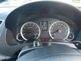 整備スタッフは国家資格を持つプロの整備士です。車検の受入/中間/完成検査と保安基準発行のすべても自社で行います。