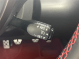 【クルーズコントロール】高速道路や自動車専用道路を走行中にドライバーが設定した速度で、アクセルペダルを踏まなくても、一定の車速で走行してくれます!