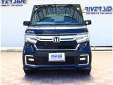ご来店いただければ軽自動車からスポーツカー、1ボックスやセダンや輸入車などパソコンひとつで800台すべての在庫をご覧いただくことができます!
