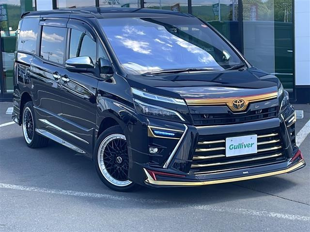 ヴォクシー2.0 ZS 煌III 4WD修復歴無し