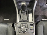 気になる車はすぐにお問い合わせください!画面右側の0066から始まる無料ダイヤルからお問い合わせ下さい!専門スタッフがお車のご質問にお答えいたします!