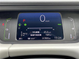 ODOメーターの表示値は17855kmです。店舗にて現車の確認もいただけますので、お電話で在庫のご確認の上是非ご来店くださいませ!!!
