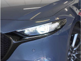 【LEDヘッドライト】省電力で長寿命の明るく運転しやすいLEDヘッドランプです。明るく照らすので暗い夜道からお客様を守ってくれます。お近くの広島マツダまでお越しください。