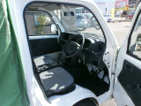 運転席周りです♪