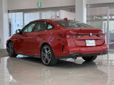 BMWを熟知したメカニックよる100項目の納車前点検☆ドイツ本国と同様の教育・訓練を受けたBMW専門メカニックが100項目にも上るポイントを徹底的にチェックいたします。