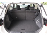 大容量で様々な荷物を積み込めるカーゴルームです!