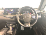 【運転席附近】