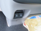 USB充電サポートでスマホの充電が可能です。長旅での充電不足の心配も不要です。快適なドライブが期待できます。