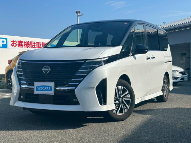 セレナ1.4 e-POWER ハイウェイスター V