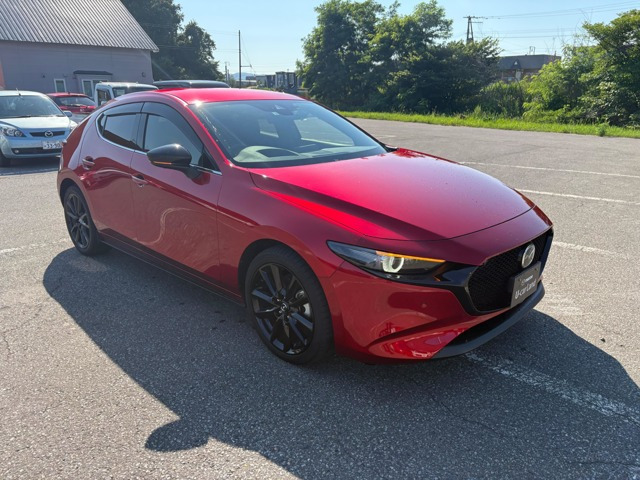 MAZDA3ファストバック  2.0 20S ブラックトーンエディション 4WD