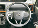 【ステアリングスイッチ】運転中、前方から目線をそらすことなく、オーディオ等の操作が可能な便利機能!安心&快適なドライブを演出してくれます♪