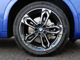 右前フロント 245/45R19