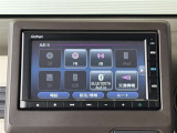 Bluetooth対応、CD再生機能付き。お好きな音楽を聴きながらのドライブは楽しいですよね〜♪