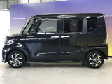 エンジンルーム、室内、クリーニング済みです。厳選したお車を屋内展示場にて展示中☆車両品質には自信がございます!ぜひ一度ご来店ください!!