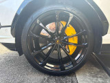 フロントタイヤサイズ285/35ZR23・リヤタイヤサイズ325/30ZR23 PIRELLI PZERO