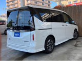 セレナ 1.4 e-POWER ハイウェイスター V 