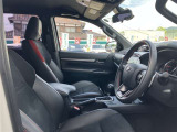 運転席はご覧の通り。