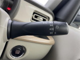 気になる車はすぐにお問い合わせください!画面右側の0066から始まる無料ダイヤルからお問い合わせ下さい!専門スタッフがお車のご質問にお答えいたします!