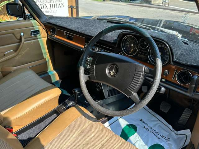 メルセデスベンツ w113 w114 ステアリングセンターパッド メルセデス ベンツ ステアリングカップリング/ステアリング