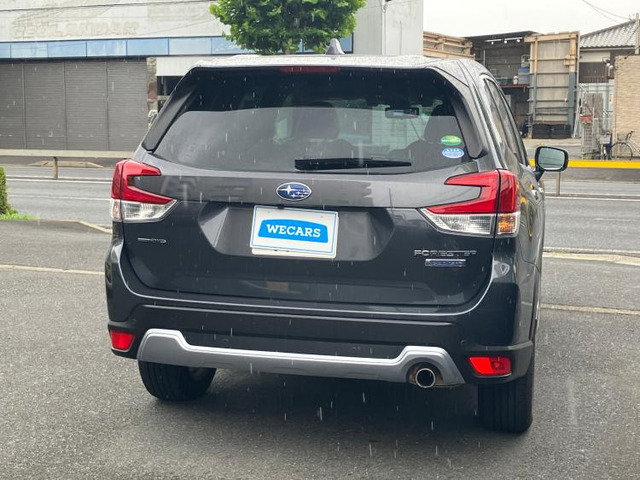フォレスター 2.0 アドバンス 4WD 