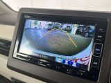 バックギアに入れるだけで自動でリヤカメラに切り替わります!車庫入れやバックが苦手な方にオススメ!