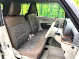 運転席シート廻りは使用感も少なく、良好な状態となっています。丁寧に使われていたことがよくわかりますね。
