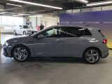 内外装も機能も車輌の隅々まで入念な点検の実施で安心を徹底。弊社独自の厳しい品質基準をクリアしてから納車致します。