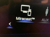 Miracast内蔵です。アンドロイドスマホをお持ちの方は、Bluetooth接続にてスマホ内の画像や動画、音楽などを映し出すことが出来ます。一部、使用できない機種もあります。