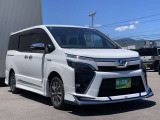 お車の車検・オイル交換・修理・鈑金塗装・ガラス修理・デントリペア・ボディコーティングなども幅広く対応しております。その際は無料で代車を貸し出し致します。車の事は何でもお任せください!