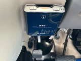高速道路の料金所も、スムーズに通過できる、ETC車載器を装備しています。