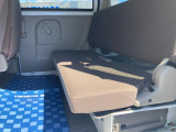 後部座席です。足元空間は広々しており、様々な場面で重宝します。