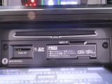 ■CD&DVD再生可能■  ドライブが楽しくなりますね!