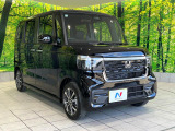 大好評のボディコーティング「弾スプラッシュコート」もご納車までに施工可能。通常のガラスコートと異なる、耐久年数6年の無機質ガラスコーティングが、ボディをキレイな状態に保ってくれます。
