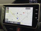 【純正10インチナビ】専用設計で車内の雰囲気にマッチ!ナビ利用時のマップ表示は見やすく、いつものドライブがグッと楽しくなります!