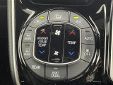 気になる車はすぐにお問い合わせください!画面右側の0066から始まる無料ダイヤルからお問い合わせ下さい!専門スタッフがお車のご質問にお答えいたします!