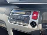 気になる車はすぐにお問い合わせください!画面右側の0066から始まる無料ダイヤルからお問い合わせ下さい!専門スタッフがお車のご質問にお答えいたします!