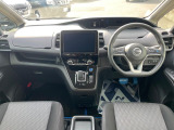 セレナ 1.2 e-POWER ハイウェイスター V 