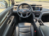 XT5クロスオーバー プラチナム 4WD 4WD 本革シート