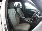 XC40 プラス B4 AWD 4WD 