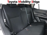 後席もゆとりあるスペ-スをしっかり確保。