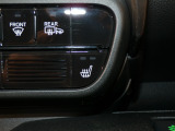 【シートヒーター】シートヒーター装備車です。寒い冬に乗車中とても暖かく快適に移動できます。冷え性の方にピッタリの装備です!