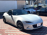 大好評のボディコーティング「弾スプラッシュコート」もご納車までに施工可能。通常のガラスコートと異なる、耐久年数6年の無機質ガラスコーティングが、ボディをキレイな状態に保ってくれます。