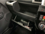 全車クリーニング済み!目立つ傷、汚れ、へたりなどなくコンディション良好です!!